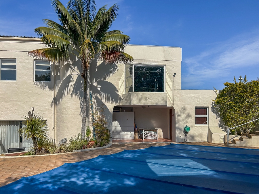 5 Bedroom Property for Sale in Heuwelkruin Western Cape